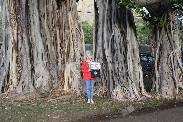 С наградата