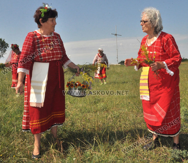 Всяка тревичка е полезна, всяка разходка е здраве, казват в с. Крум