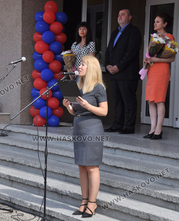 С много отличия и постижения завършва випуск 2020 на Математическата гимназия