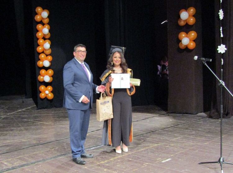 40 млади специалисти се дипломираха в 60-тата юбилейна година на ПГИ „Карл Маркс“-Смолян