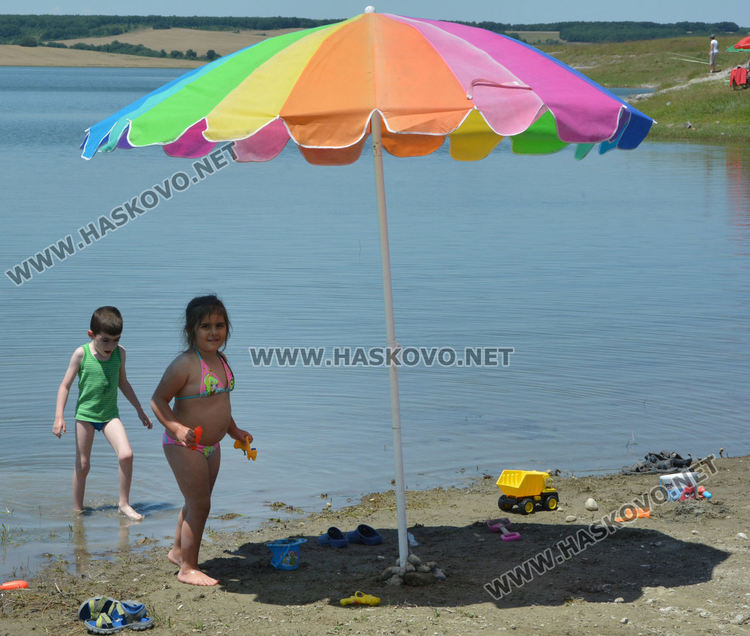 Рибари се отдадоха на любимото хоби в Световния ден на риболова  