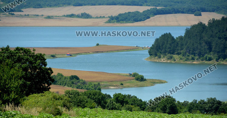 Рибари се отдадоха на любимото хоби в Световния ден на риболова  