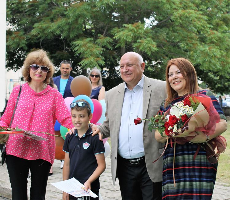  Тържество за  връчване на дипломите и изпращане на Випуск 2020 в СУ „Йордан Йовков“