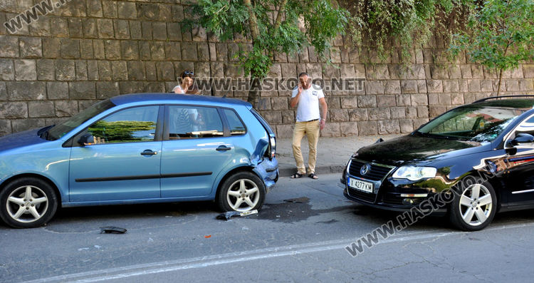 Поло и Пасат катастрофираха на Кърджалийска