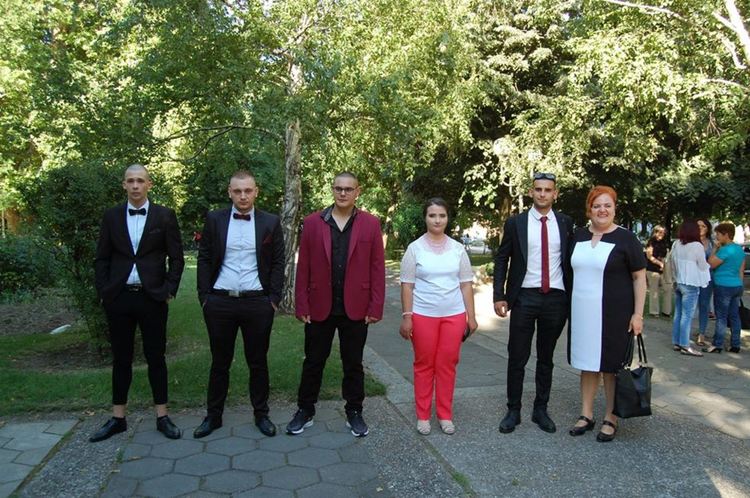 Абитуриентите на ПГСС отпразнуваха своя бал