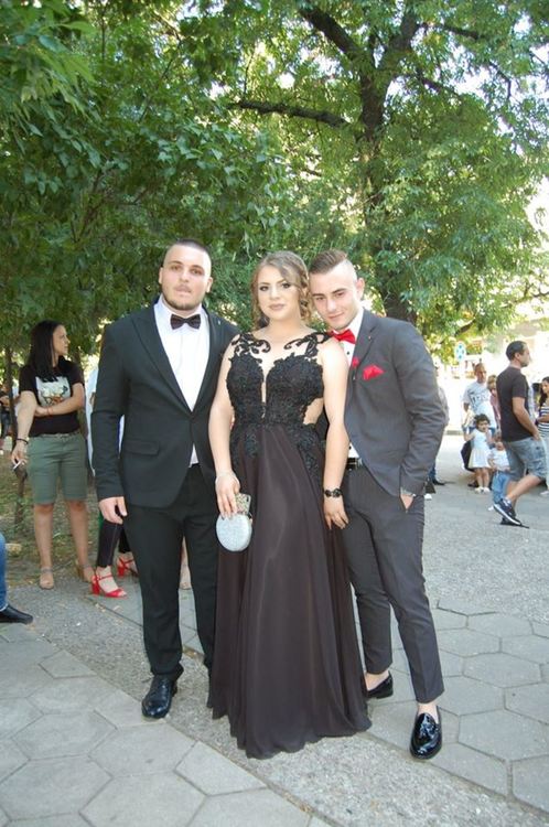 Абитуриентите на ПГСС отпразнуваха своя бал