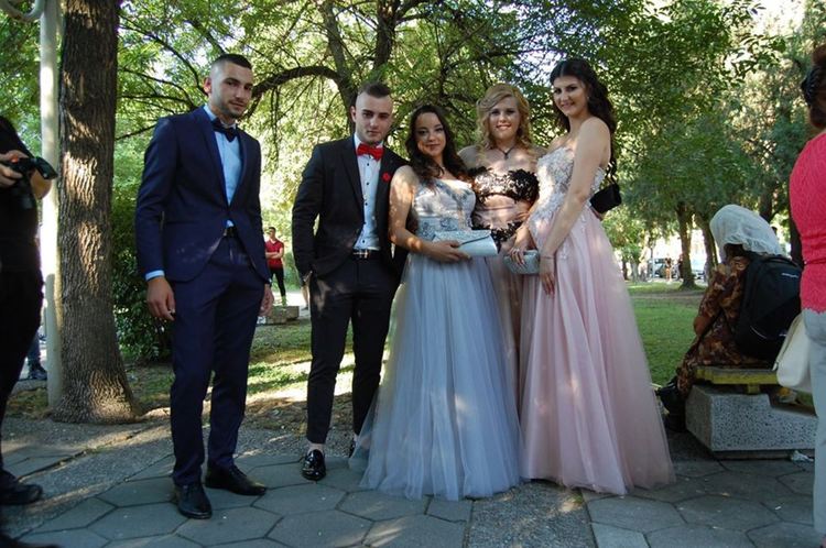 Абитуриентите на ПГСС отпразнуваха своя бал