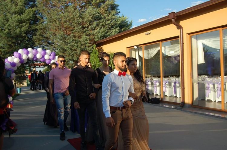 Абитуриентите на ПГСС отпразнуваха своя бал