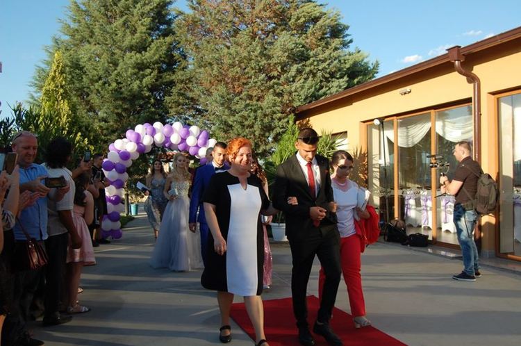 Абитуриентите на ПГСС отпразнуваха своя бал