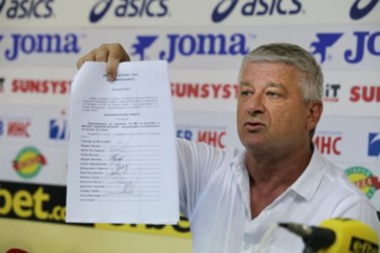Футболен шеф: Нагласяването на мач струва между 5 и 20 хиляди лева