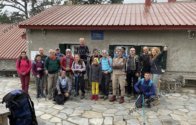 Връх Митикас в Олимп покорен за юбилея на Алпийския клуб в Хасково