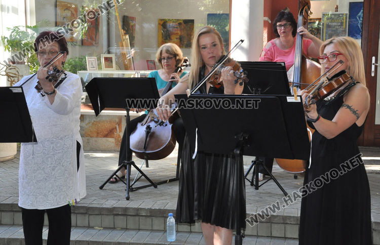 Първоюлски концерт на Камерния оркестър на Хасково