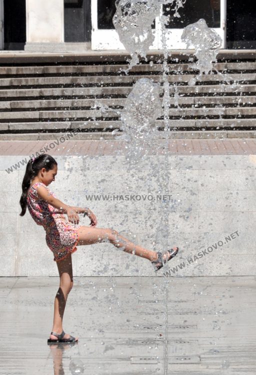 Жега и в петък