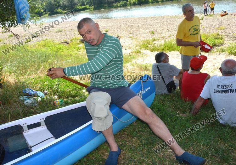 Гребци от цялата страна се впуснаха във водно приключение по р.Марица