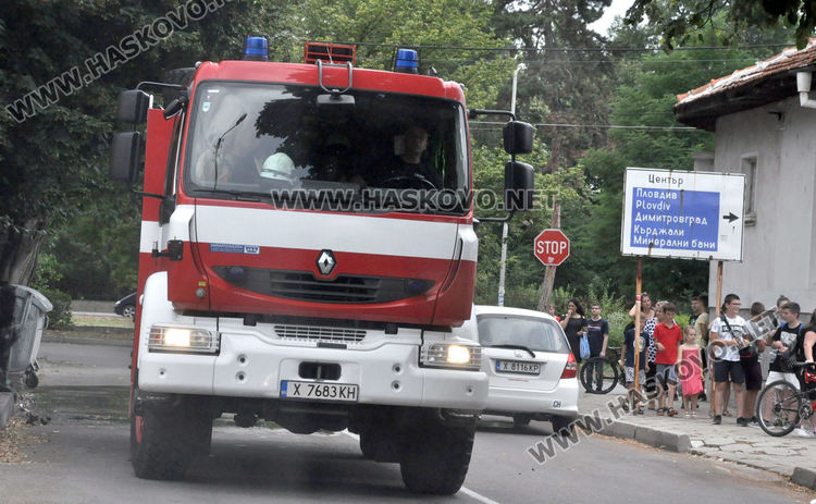 Подпалиха контейнери за разделно събиране до училище