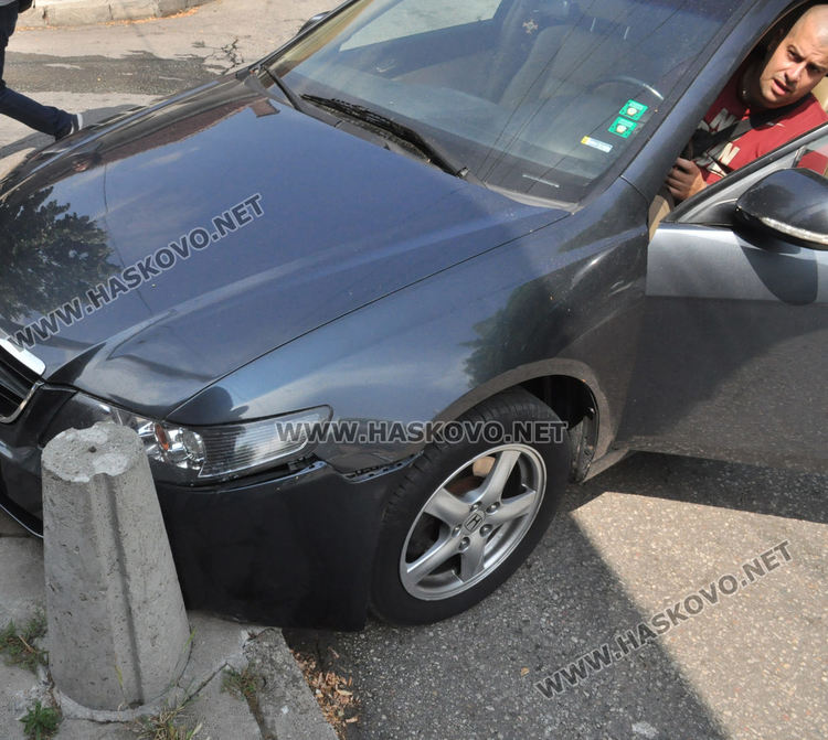 Тойота не спря на Стоп и предизвика катастрофа