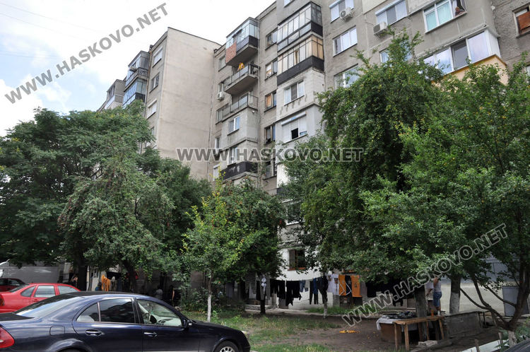 Блокът, в който е станало убийството