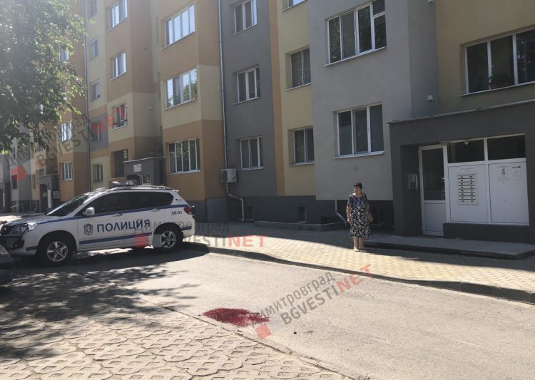 37-годишен е намерен мъртъв след падане от 7-мия етаж на блок в Димитровград