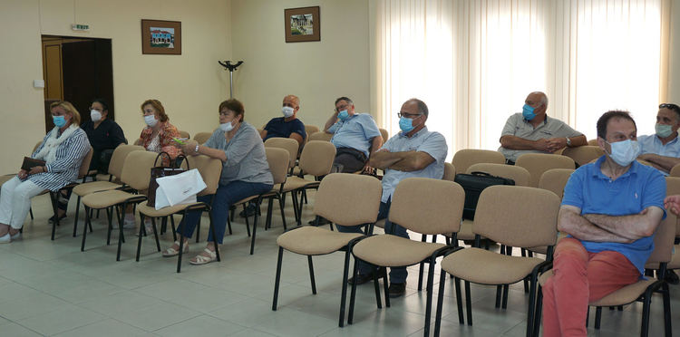 Контрол над мероприятия и търговските вериги в Хасковско заради коронавируса