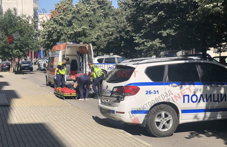 37-годишен е намерен мъртъв след падане от 7-мия етаж на блок в Димитровград