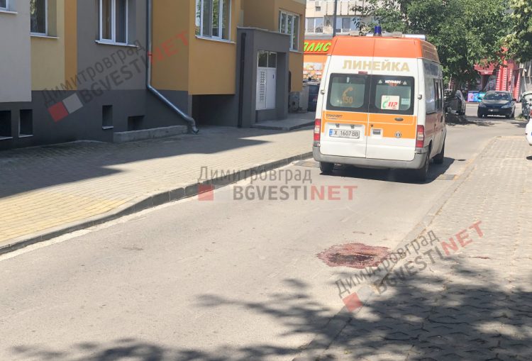 37-годишен е намерен мъртъв след падане от 7-мия етаж на блок в Димитровград