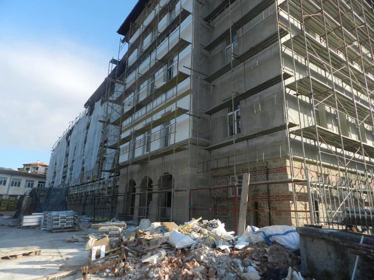 Започна ремонт на най-голямото училище в община Мадан