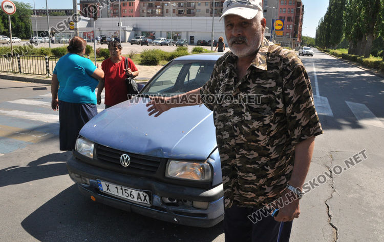 Ямболско Ауди се заби в хасковски Фолксваген на „Лебеда”