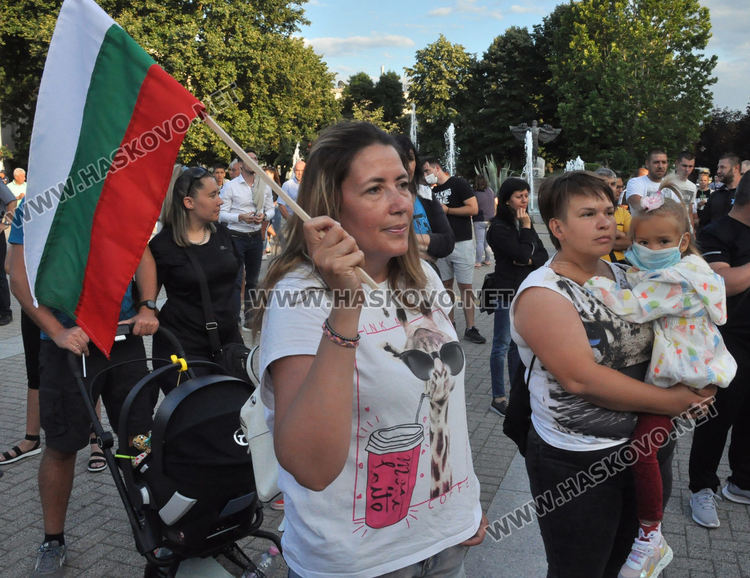 Хасковлии поискаха оставките на правителството и главния прокурор (видео)
