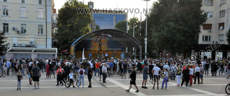 Хасковлии поискаха оставките на правителството и главния прокурор (видео)