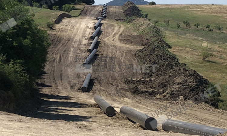 Усилено строят газопровода на територията на областта