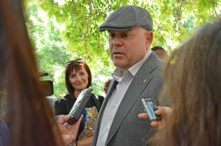 Гешев: Не смятам да си подавам оставката, защото си върша работата