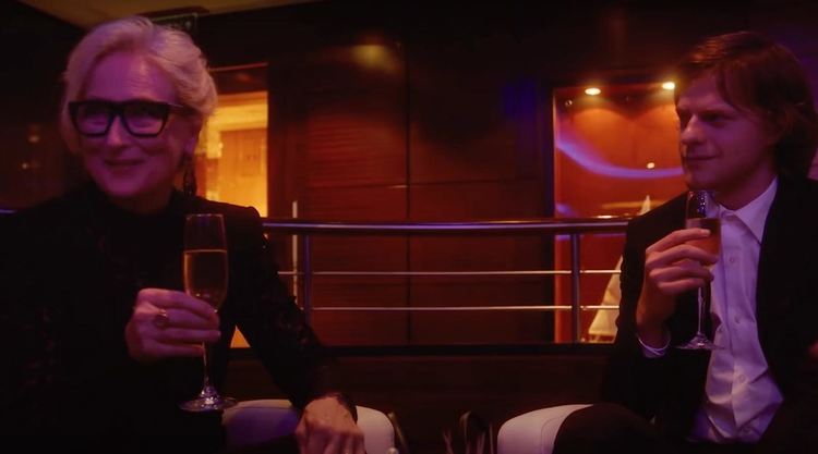 Мерил Стрийп в първи кадри от новия филм на Содърбърг