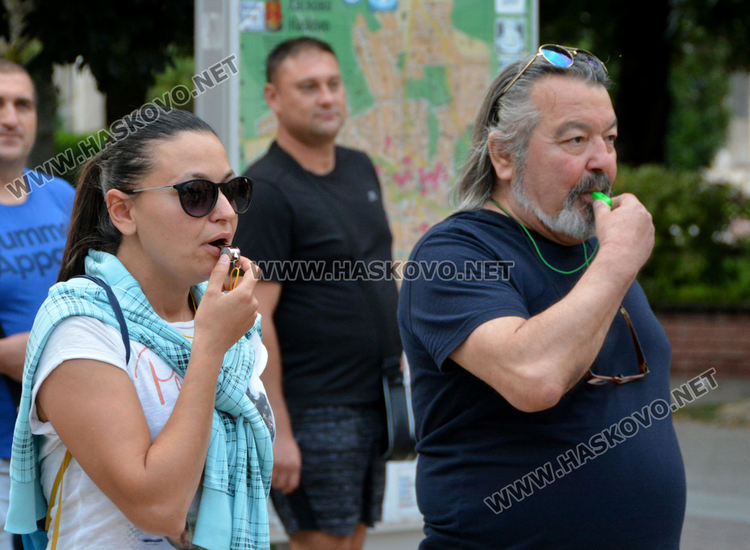 Пети протест в Хасково: „Мафията вън“ (видео)