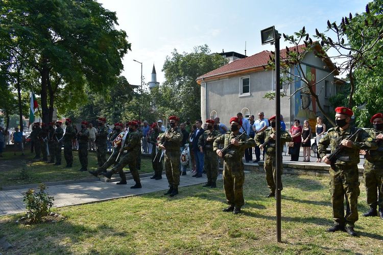 С тържествено честване Асеновград отбеляза 183-тата годишнина от рождението на Апостола на свободата