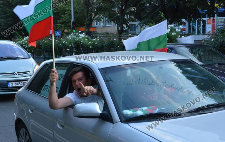 Протестно автошествие в Хасково, организират голям протест в четвъртък