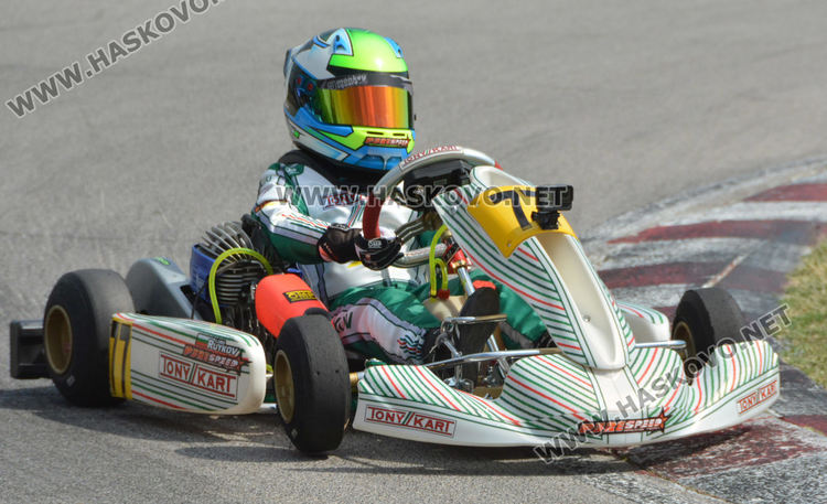 31 пилоти във втория кръг от Националните картинг серии в Хасково (видео)