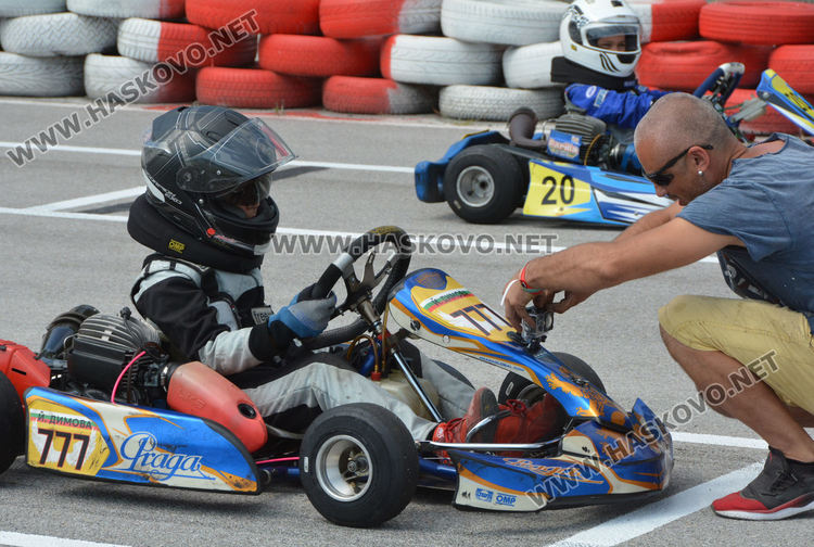 31 пилоти във втория кръг от Националните картинг серии в Хасково (видео)