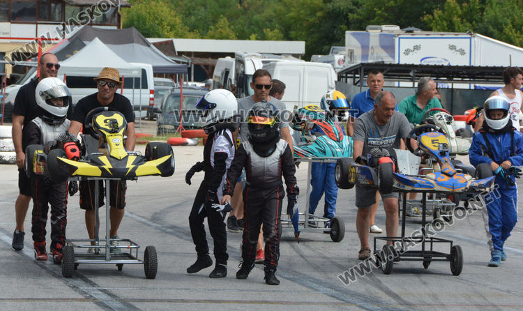 31 пилоти във втория кръг от Националните картинг серии в Хасково (видео)