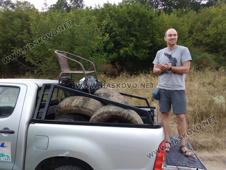 снимки от Фейсбук страницата на акцията