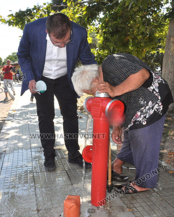 Десет села по поречието на р.Марица вече имат вода, чакат се пробите за още 38