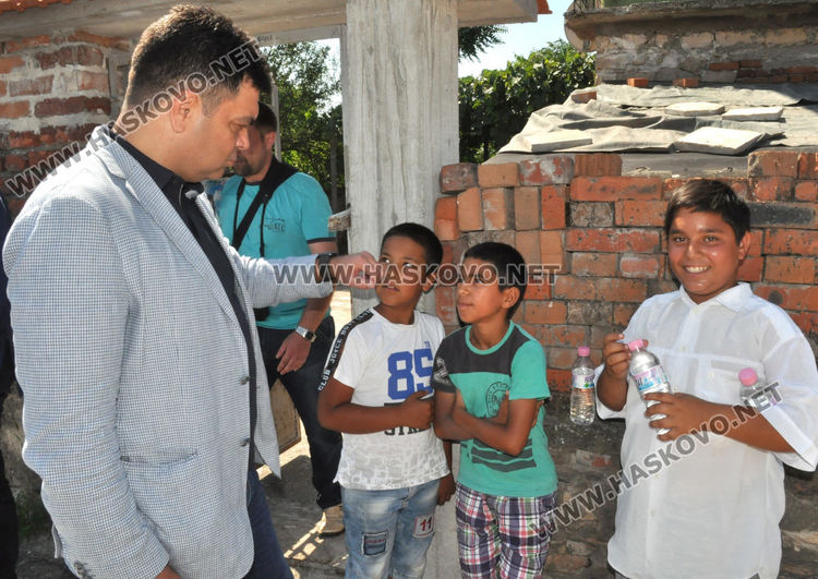 Десет села по поречието на р.Марица вече имат вода, чакат се пробите за още 38