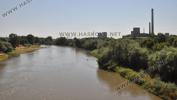 Десет села по поречието на р.Марица вече имат вода, чакат се пробите за още 38