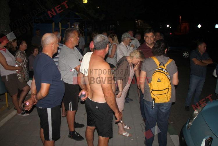 Здравният министър посети димитровградското село Брод, очаква се възстановяване на водоподаването само за битови нужди