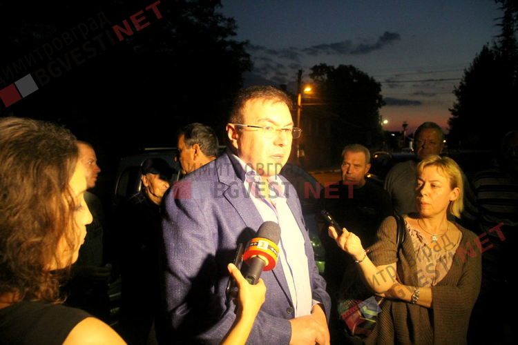 Здравният министър посети димитровградското село Брод, очаква се възстановяване на водоподаването само за битови нужди