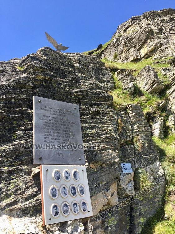 Паметни плочи на знакови места в Рила увековечиха Продан Проданов