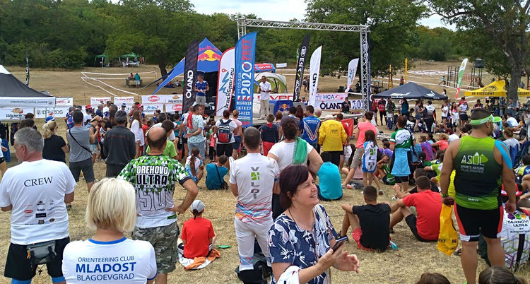 Даяна Попова е победителка в Международните състезания по ориентиране за Купа "България"