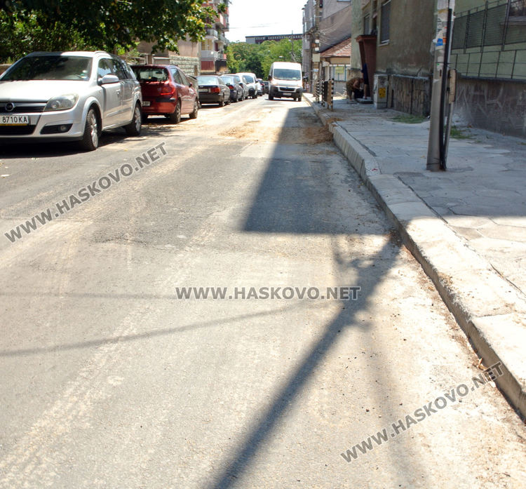 Част от Хасково втори ден без вода заради аварии