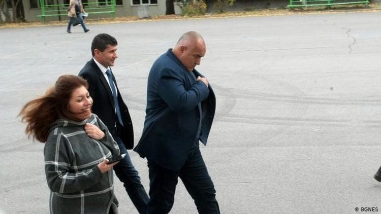 Оставката е близо? Севделина Арнаудова напуска МС, ще стяга ГЕРБ за изборите