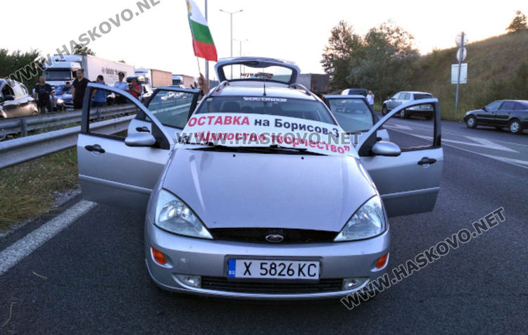 12 сред протестиращите на магистралата криминално проявени. Хасковско остава под полицейско наблюдение