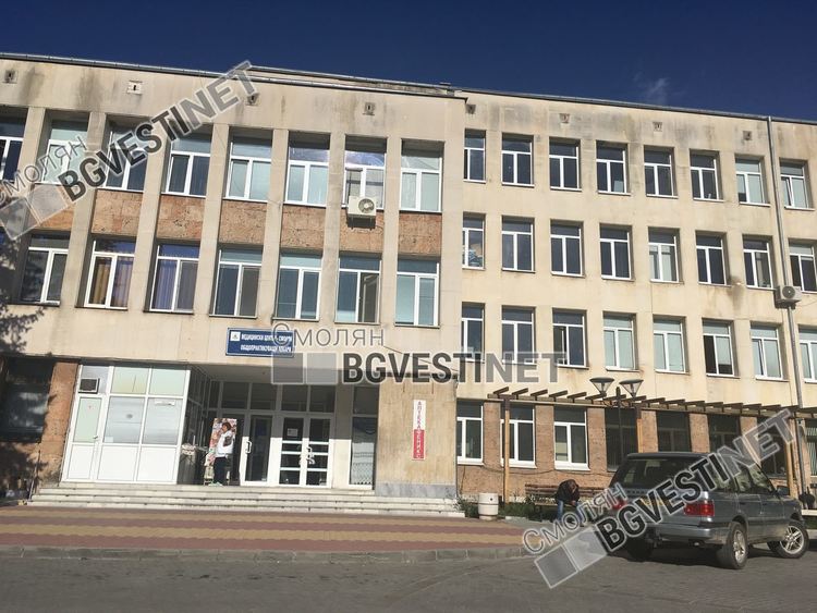 Новите ковидпозитивни са над 70-годишни, един е починал в болницата в Смолян